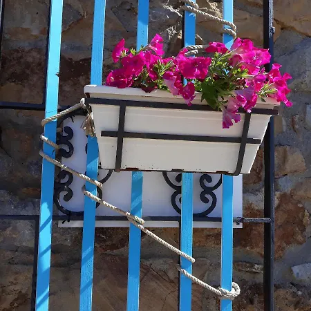 Oltremare B Cefalù